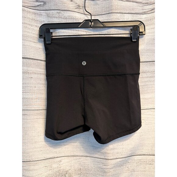 Lululemon Align High Rise 4' inseam Shorts Size 6 - Picture 2 of 3